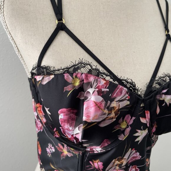VICTORIAS SECRET VERY SEXY BLACK FLORAL SATIN BUSTIER CORSET TOP 36C GUC - Picture 4 of 9